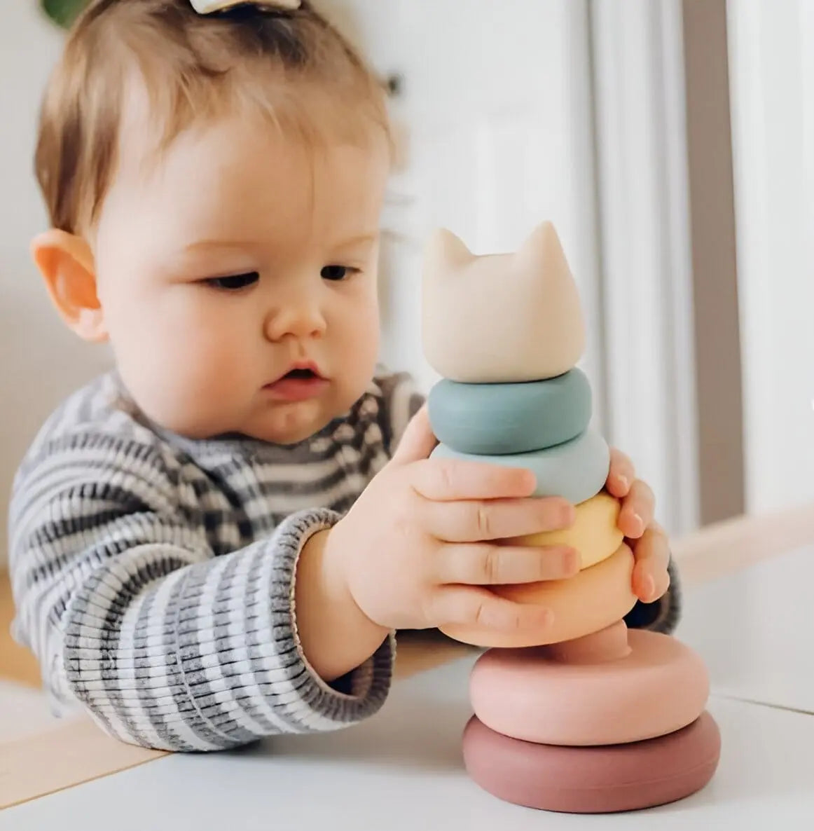 Tour à empiler bébé en silicone LBDM